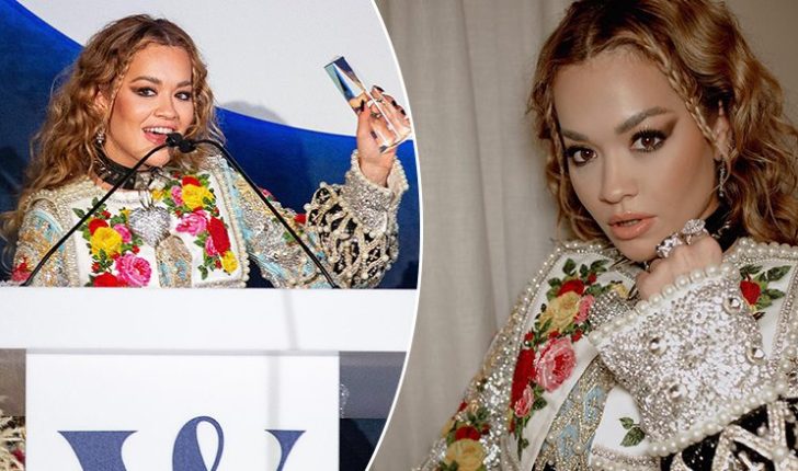 Rita Ora me elemente të veshjes tradicionale shqiptare në “British Artistic  Icon Award”